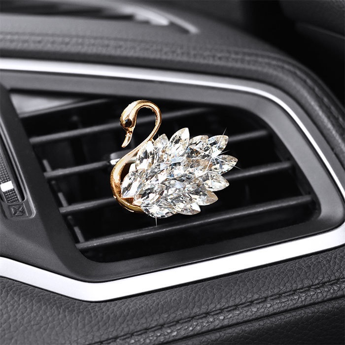 Thiên Nga Đính Ngọc Trai Pha Lê Khuếch Tán Nước Hoa Gắn Máy Điều Hòa Xe Hơi