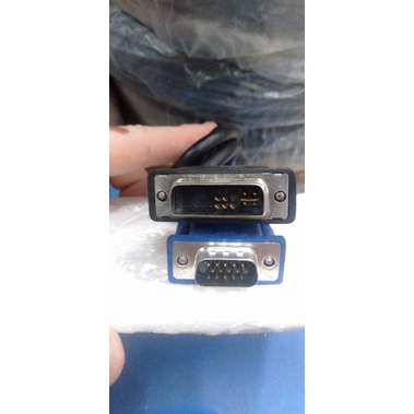 Dây chuyển đổi từ Cổng VGA sang đầu DVI