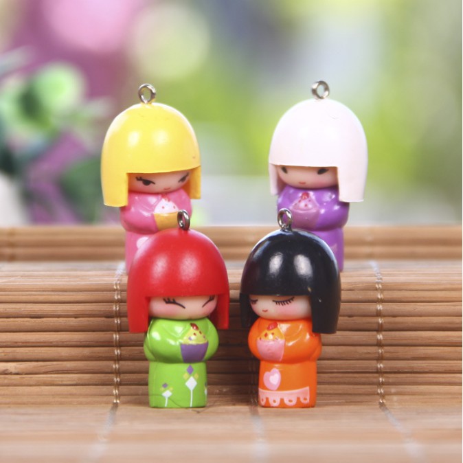 Combo 04 mô hình cô gái Nhật mặc kimono thích hợp làm móc chìa khóa, DIY