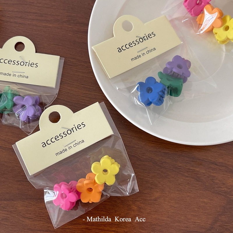 Set 3 Kẹp Tóc Nhỏ Hình Bông Hoa Màu Sắc Ngọt Ngào Phong Cách Hàn Quốc Cho Nữ
