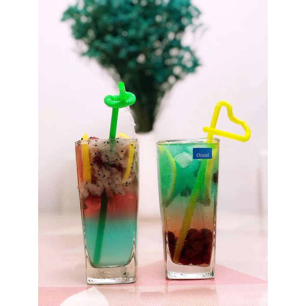 [Mã 156FMCGSALE hoàn 8% đơn 500K] Nước Cocktail hoa quả - chai 275ml | BigBuy360 - bigbuy360.vn