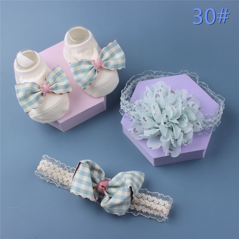 Set 3 Băng Đô Nơ + Vớ Xinh Xắn Dành Cho Bé Gái