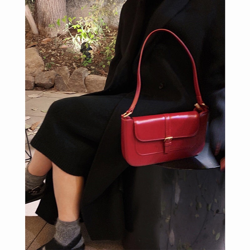 [SẴN ] Túi xách nữ màu đỏ dáng bì thư form cứng_túi xách nữ đỏ khoá vàng _TX20