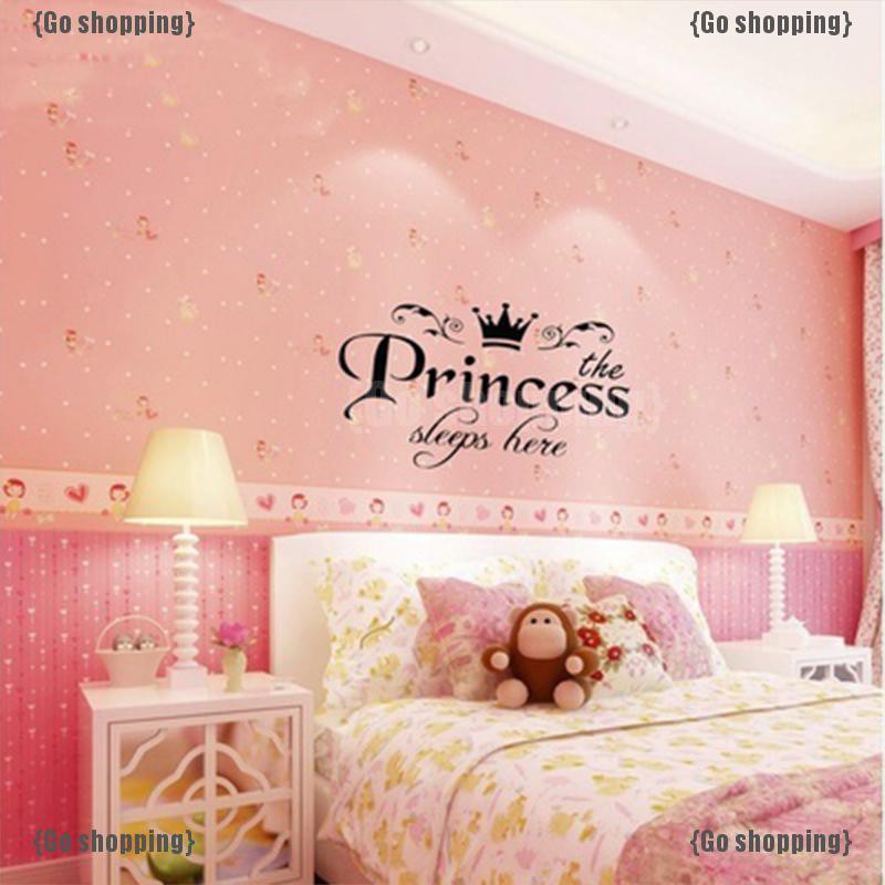 Miếng dán tường phòng ngủ ghi chữ công chúa thiết kế chất lượng cao