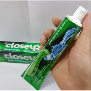 Kem đánh răng Closeup Thái Lan 160g
