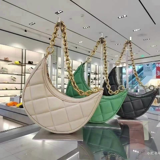 NANA STORE 18
