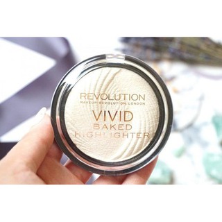 Bắt sáng revolution VIVID Baked Highlight tone Golden lights