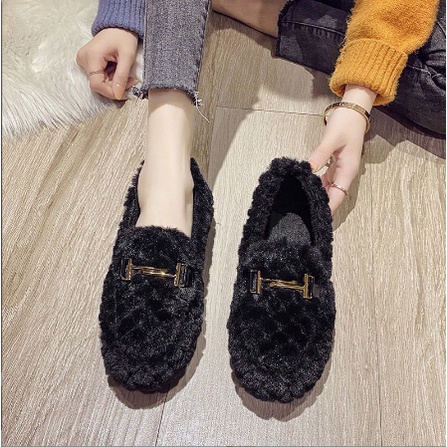 Giày Bông Nữ Mang Mùa Đông Ấm Chân Chống Trơn Trượt - Giày Búp Bê Lông Dễ Thương