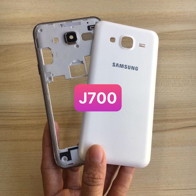 Lưng vỏ samsung j700 / j7 2015 chung nhau