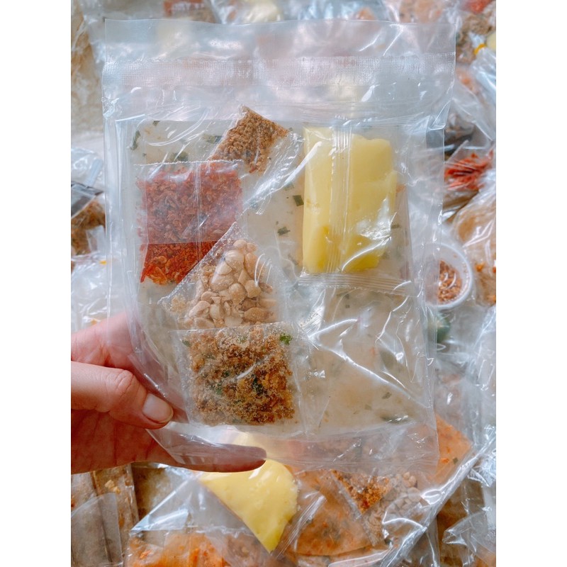 Bánh tráng bơ dẻo cay