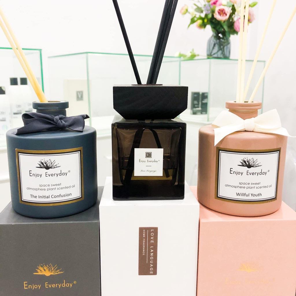 🌟 Bộ tinh dầu nước hoa khuếch tán thơm phòng cao cấp Enjoy Everyday, kèm que