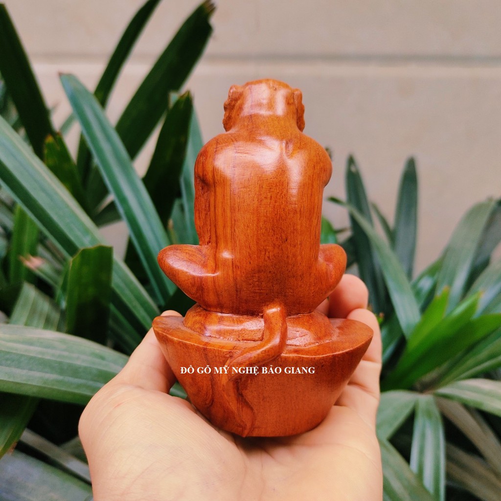 Tượng con khỉ gỗ hương 12 cm