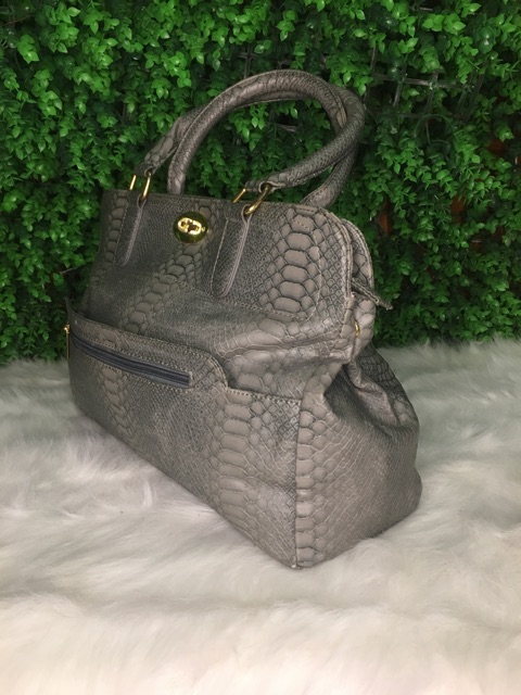 Túi Si da dập vân