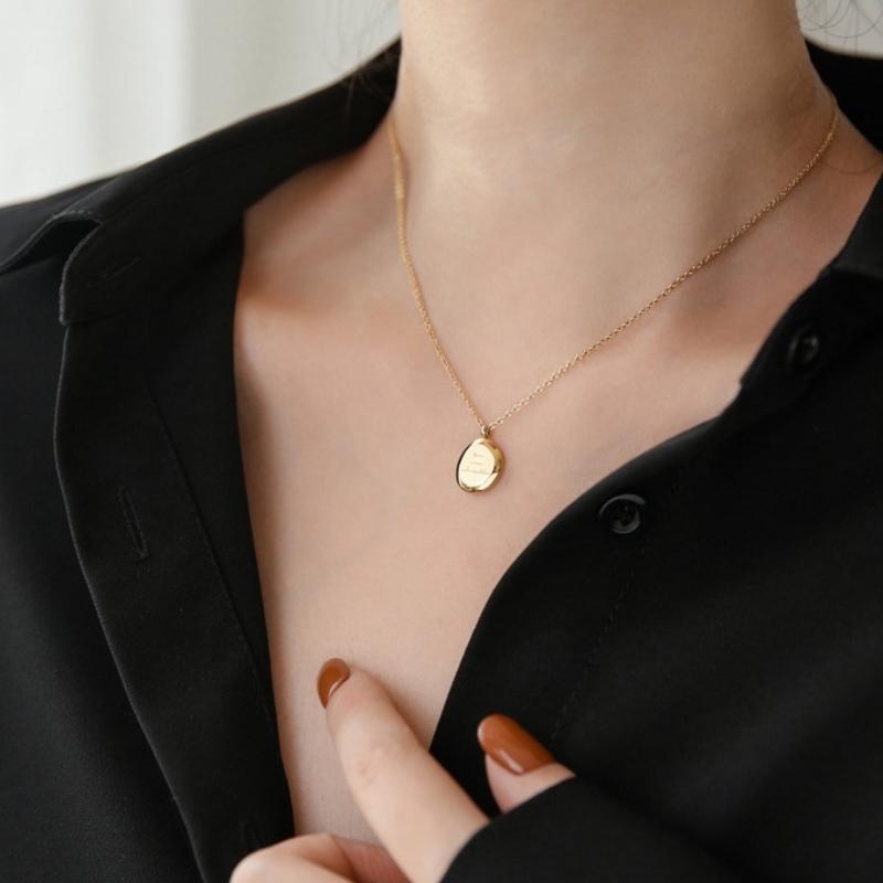Dây chuyền titan, vòng cổ nữ hình hạt mạ vàng nữ tính Mely CT19