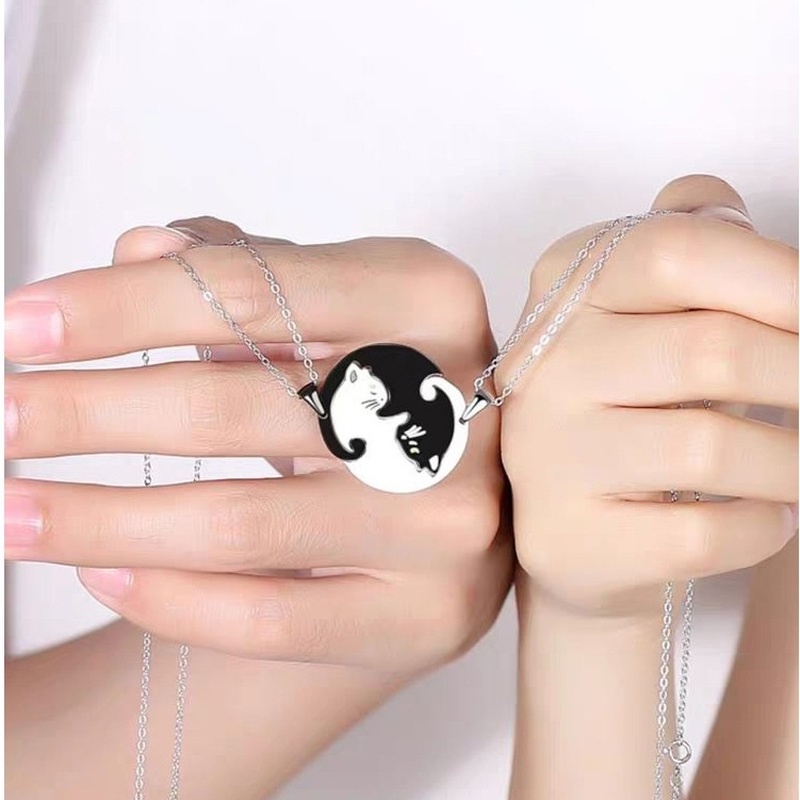 Vòng cổ Thép Titan Mặt Hình Mèo Trắng Đen Dễ Thương 316L