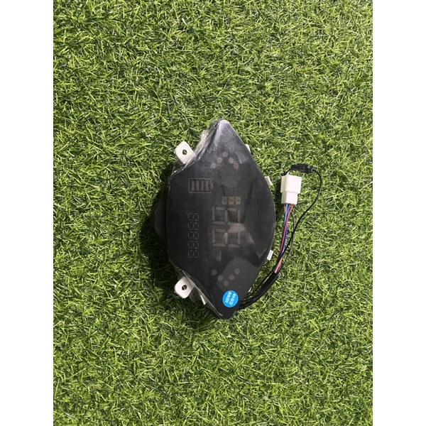 Đồng hồ xe máy điện Vespa đời mới nhất