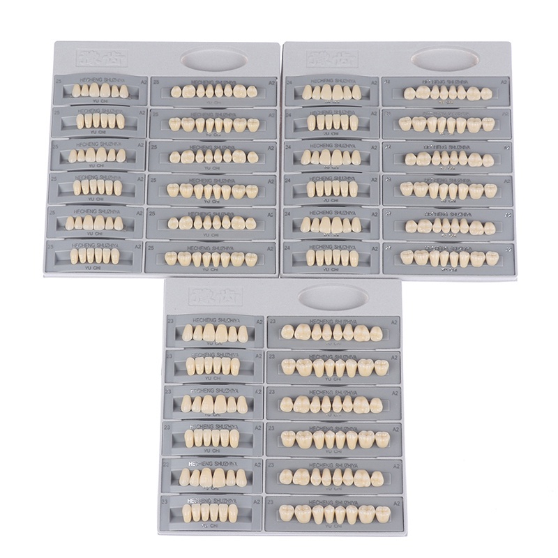 Hộp 84 Răng Nhựa a2 Nhiều Màu Sắc