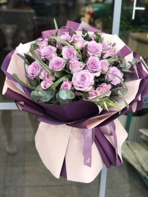 1 xấp 20 tờ giấy gói hoa 2 mặt 2 màu.