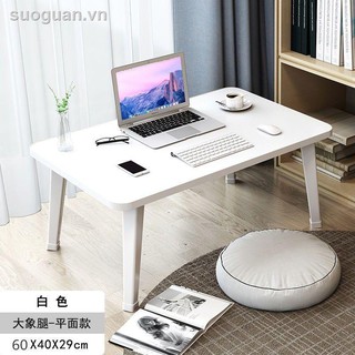 Computer desk can be folded handy