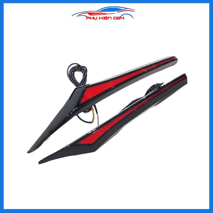 Ốp tay cốp sau có đèn led CX5, CX-5 2018-2019-2020-2021 ánh sáng đỏ trang trí xe