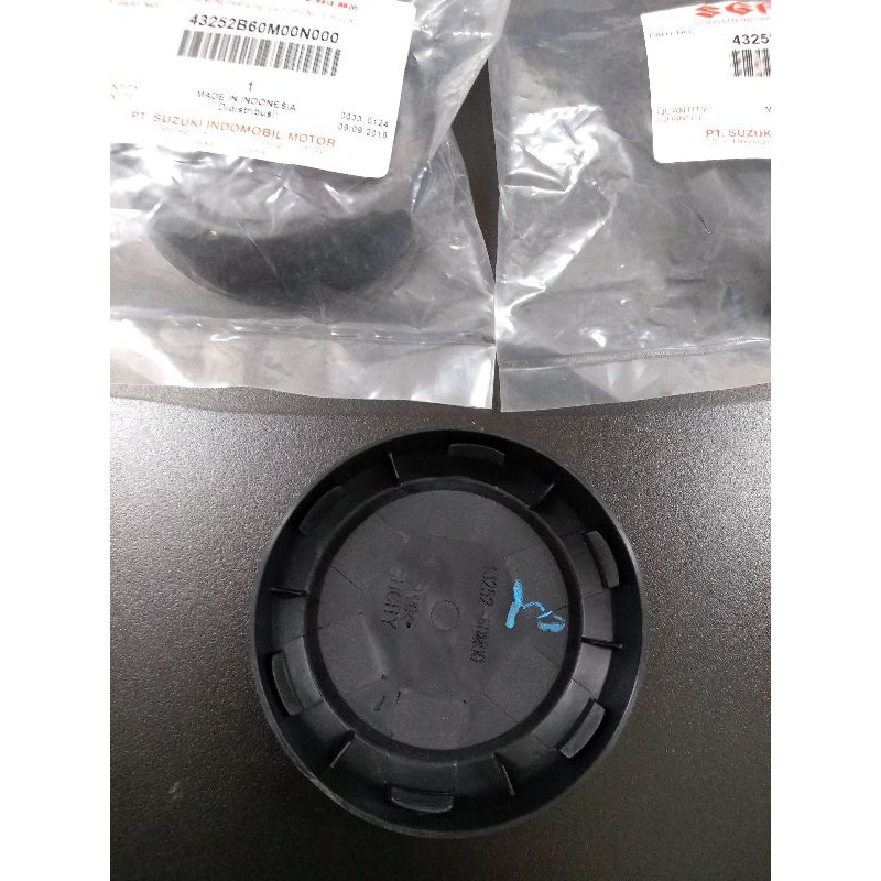 Nắp trục lazang Suzuki APV