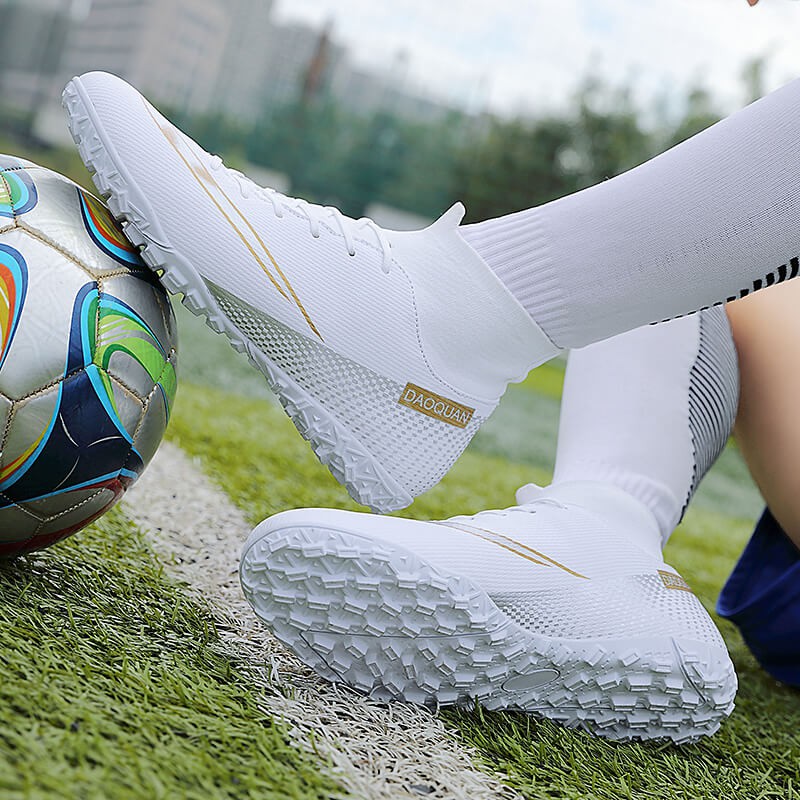 Giày đá bóng TF Futsal cao cấp có size lớn từ 35-47