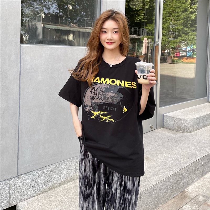 Áo Thun Tay Ngắn Cổ Tròn In Họa Tiết Phong Cách Retro Hàn Quốc