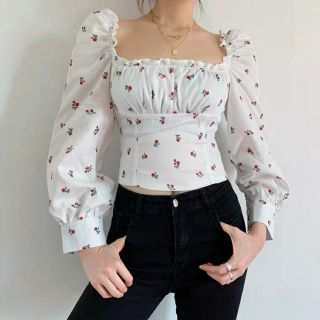 (SẴN) Áo sơ mi hoa nhí cổ vuông ngắn