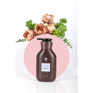 Sữa tắm trắng da men ruou SAKE cho làn da trắng sáng mịn màng