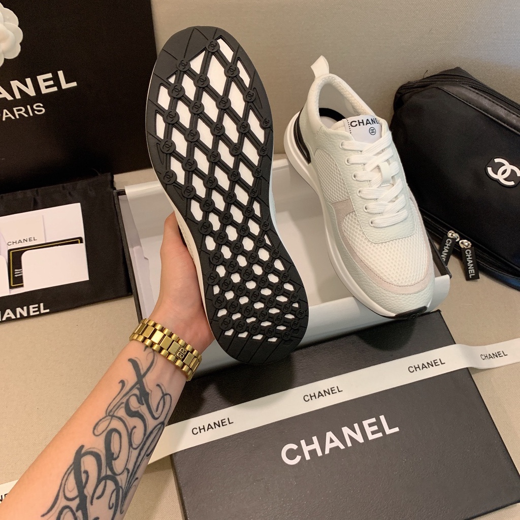 Giày Thể Thao Bằng Vải Da Lộn Màu Trắng Và Đen Không Hộp