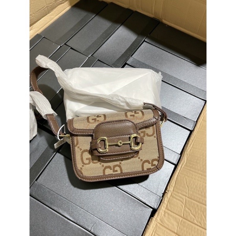 Túi gu chi vân hoa vàng size 18-20-25 hàng full hộp và ko hộp 8901#