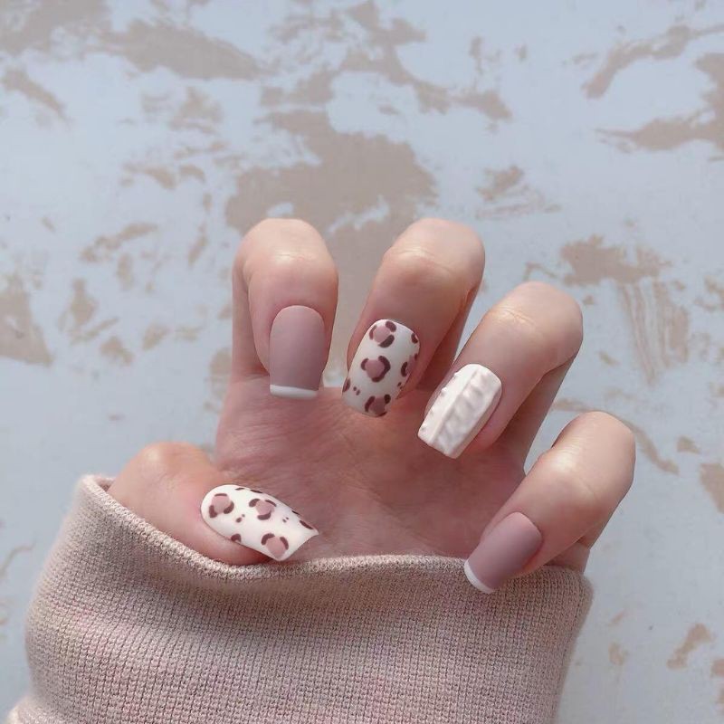 Nail Box Bò Sữa Thiết Kế Đơn Giản nb010 julynails.vn