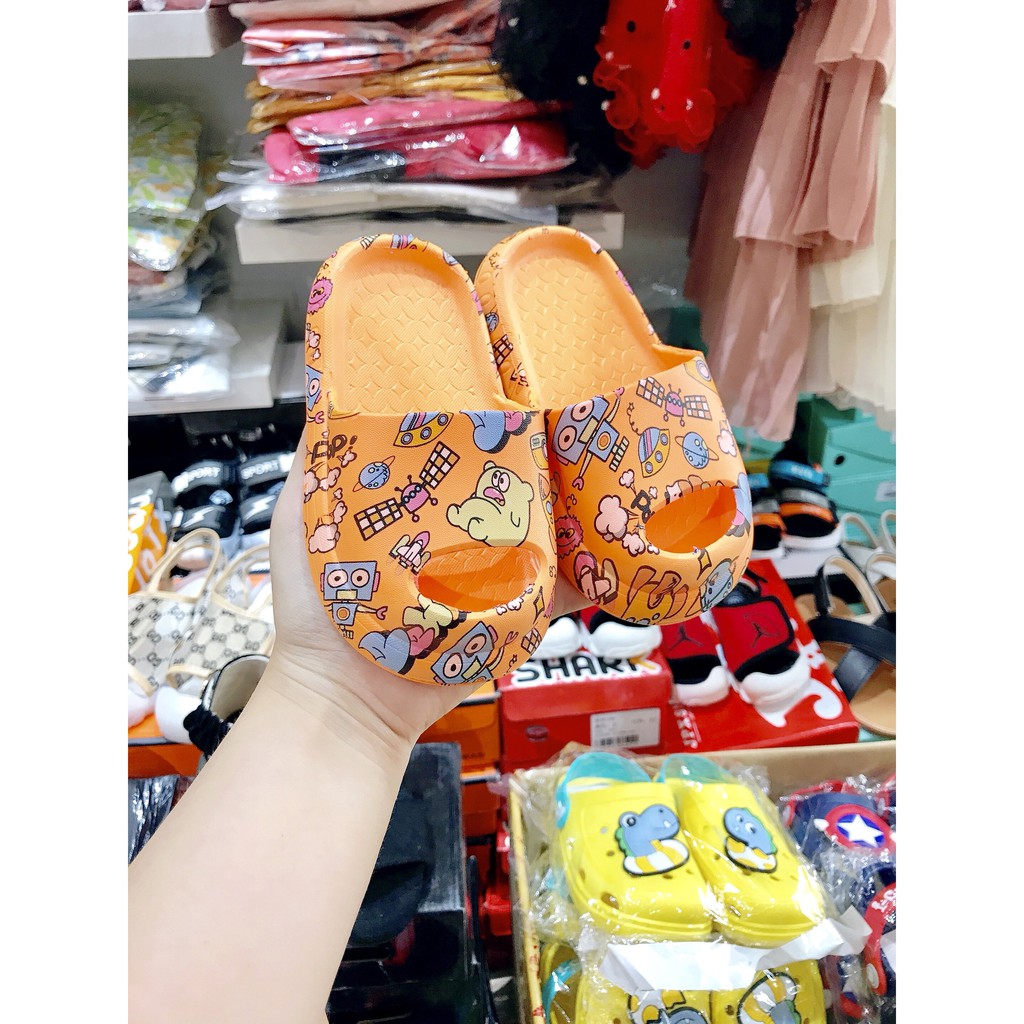 Dép hoạt hình mũi chống trượt chân cho bé  Hàng Quảng châu nhẹ, đẹp