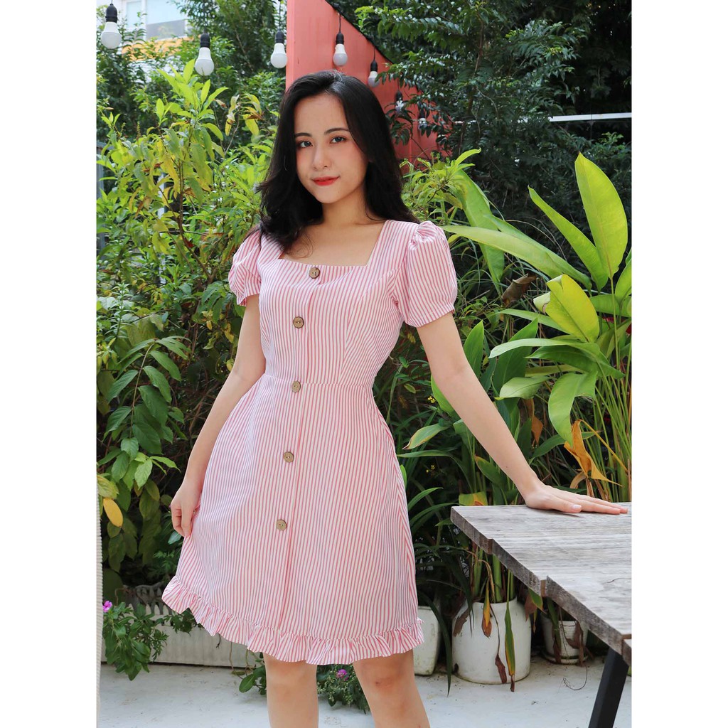 Đầm công sở nữ cổ vuông kẻ sọc thiết kế dáng a đuôi cá tay ngắn trẻ trung thời trang phù hợp đi làm đi chơi – Lux W