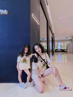 Áo phông đôi mẹ con Mickey be - đen