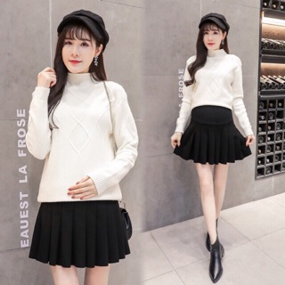 Chân váy bầu xếp ly kèm quần trong