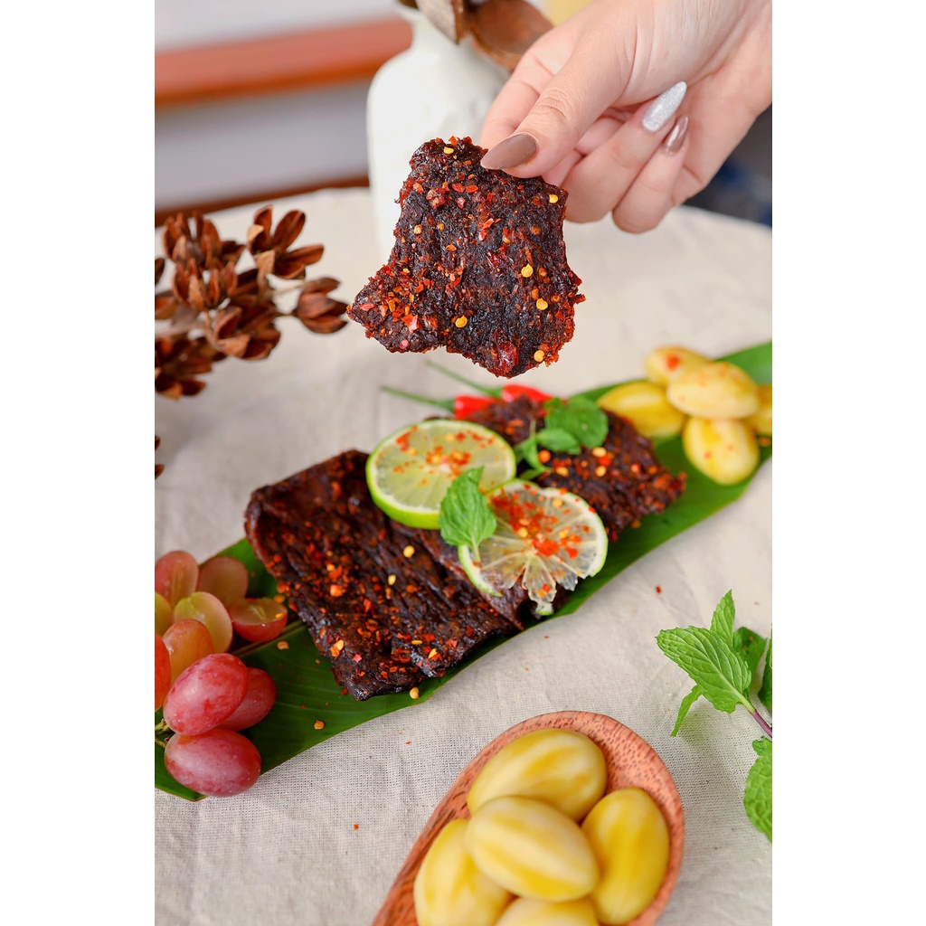 Khô Bò miếng nhà làm ướp Đậm Đà, miếng khô mềm, dai vừa phải. Ngon vị ngamngamdi | BigBuy360 - bigbuy360.vn