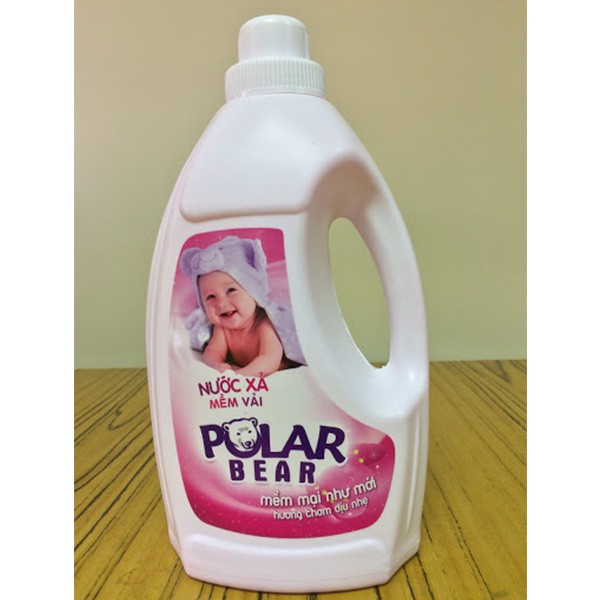 Nước Xả Vải Polar Bear 1.9L Thơm Mát Mềm Mại