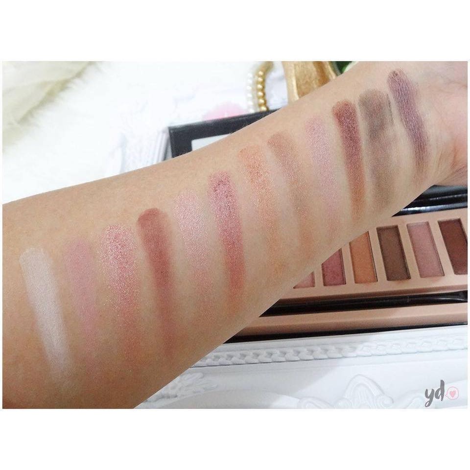 Phấn mắt LA Girl Nudes Eyeshadow Collection