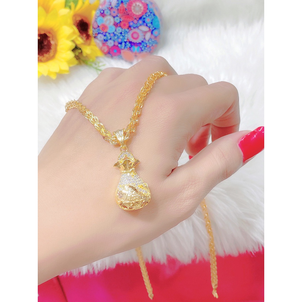 UHA - Mặt dây chuyền nữ mạ vàng 18K kiểu dáng sang trọng MKT