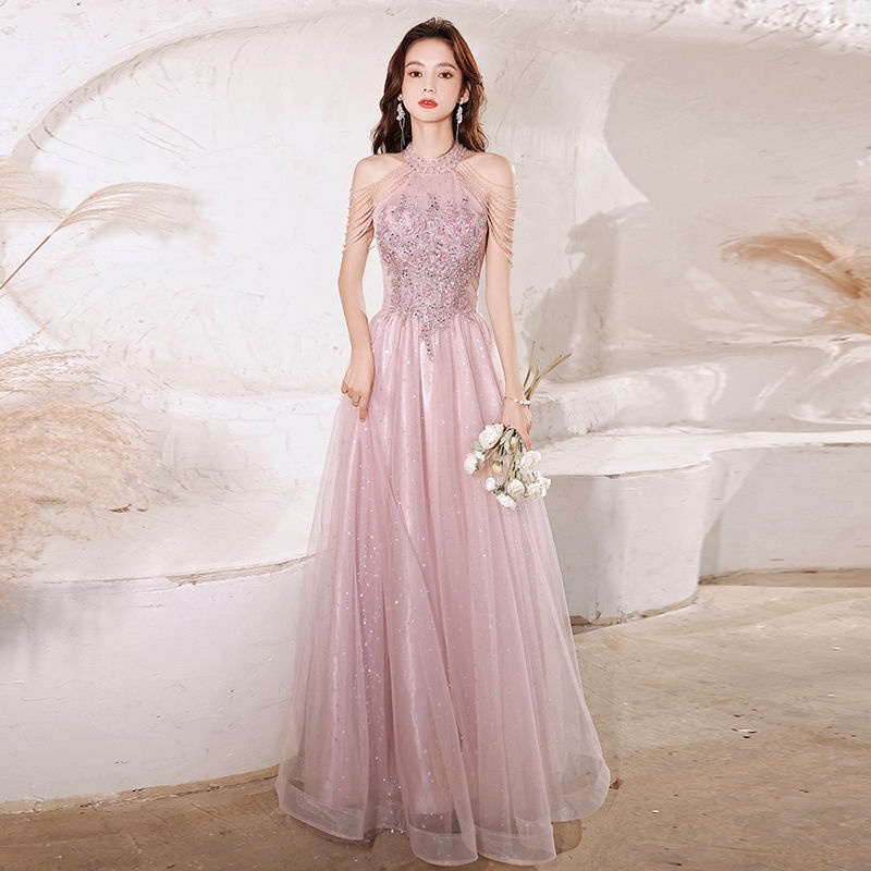 Đầm Phù Dâu Màu Hồng Nhạt Phong Cách Mới Năm 2024