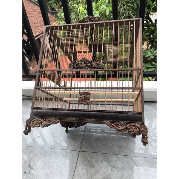 Khung lồng tự giáp gỗ mun đuôi công với đầy đủ phụ kiên cực dễ giáp