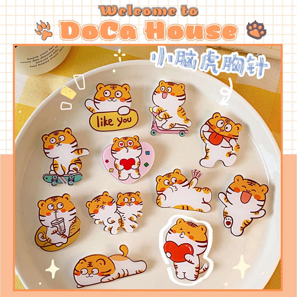Pin cài cặp DOCA, sticker gắn balo, huy hiệu cài áo hổ nhí nhố siêu dễ thương
