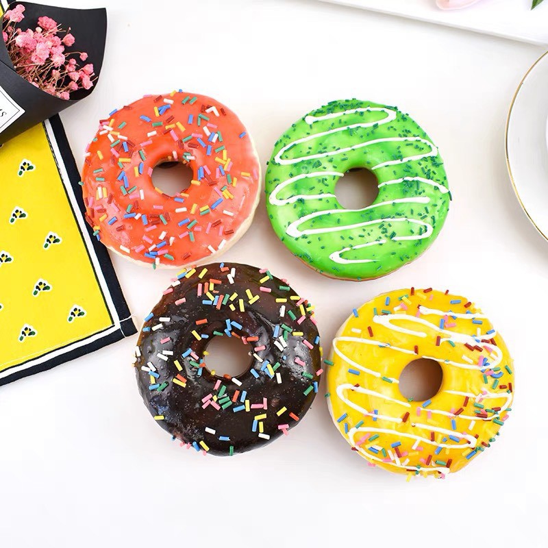 Mô Hình Bánh Donut Giả Trang Trí Siêu Xinh