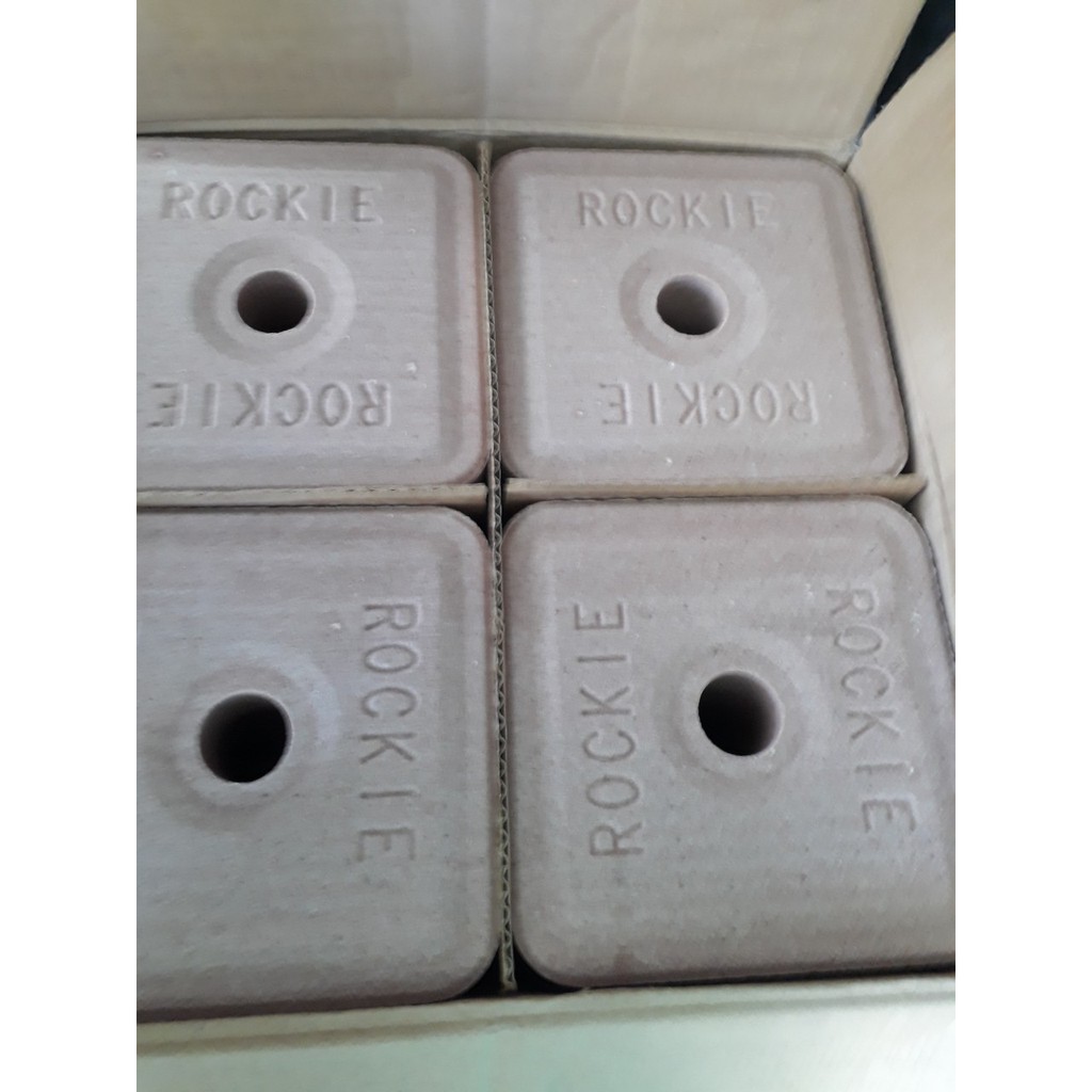 Đá liếm cho trâu bò dê