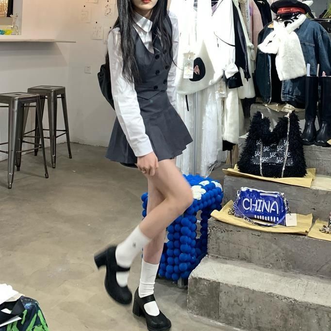 Đồng Phục Áo Vest Không Tay Eo Cao Hai Hàng Nút Cài Phong Cách Preppy Cho Nữ Và Nam