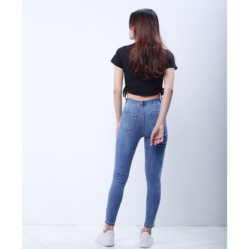 Quần jeans dài nữ co giãn SAIGONJEAN cạp thường phối dây nịt đen màu xanh nhạt QD031
