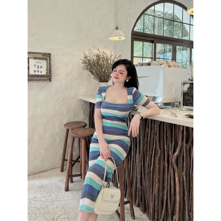 Đầm Body Sọc Ngang Cổ Vuông Thun Lạnh