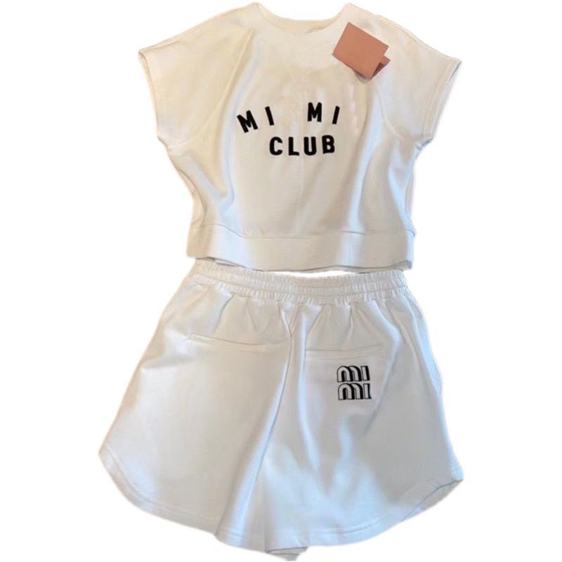 Set Áo Thun Sát Nách In Chữ + Quần Short Lưng Cao Ống Rộng Thời Trang Dành Cho Nữ