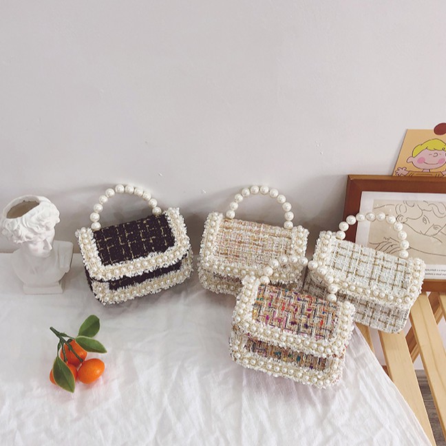 Túi đeo chéo đính ngọc trai giả thời trang dành cho các bé